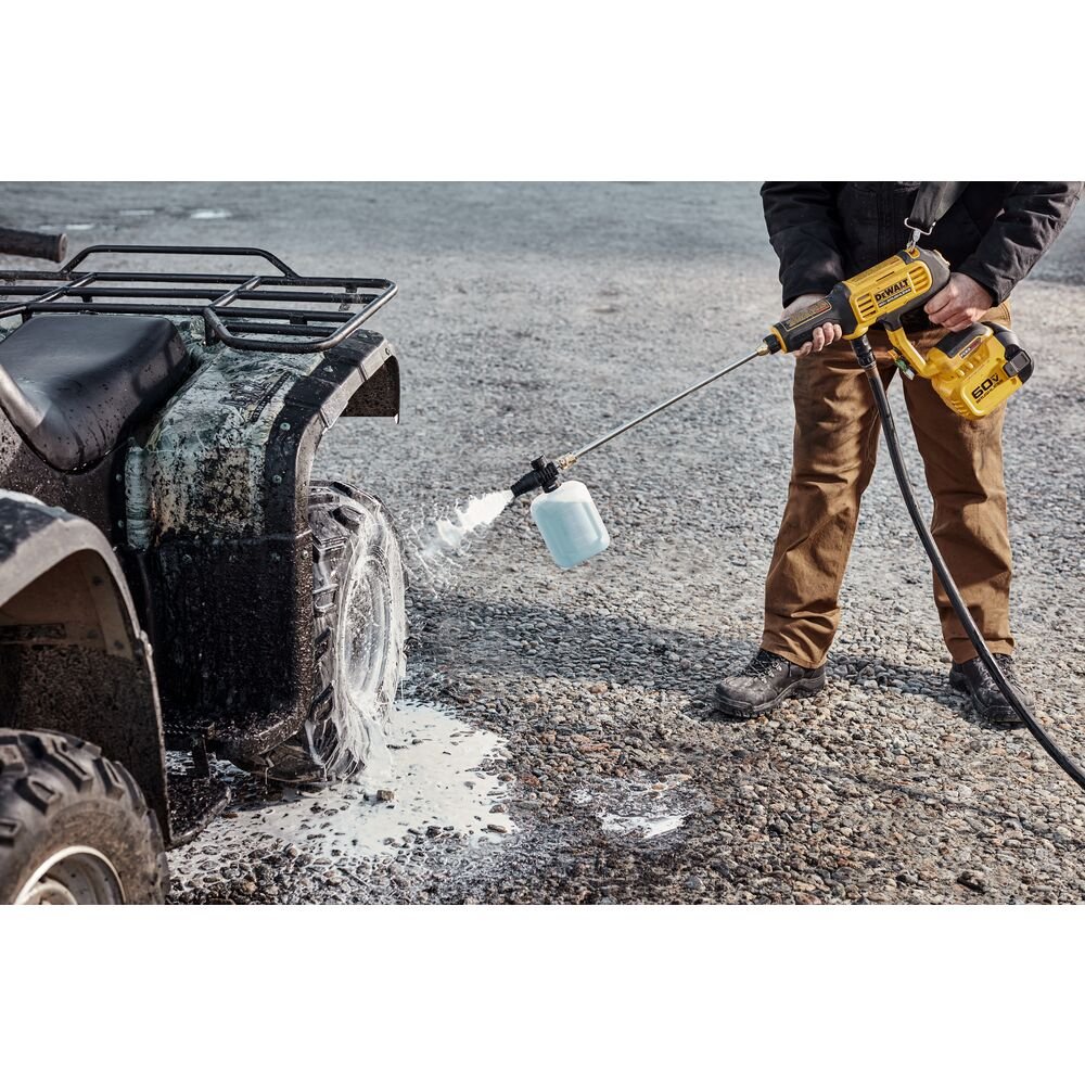 DeWalt DCPW1000X1 60v FLEXVOLT 1000 PSI Cordless Pressure Washer Kit - Image 9