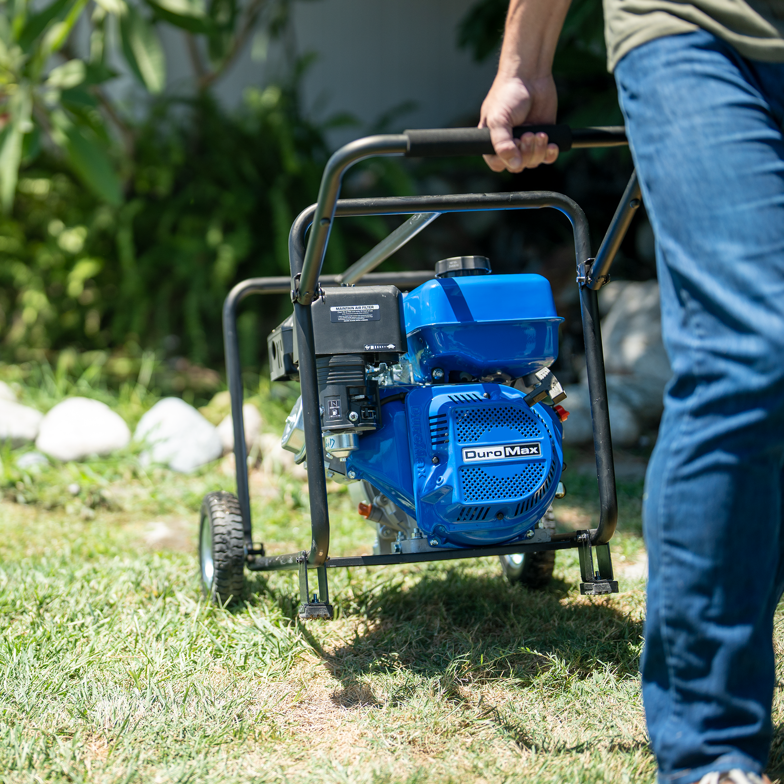 DuroMax XP7HP 208cc 3/4" Shaft Recoil Start Horizontal Gas Powered Engine - Image 11