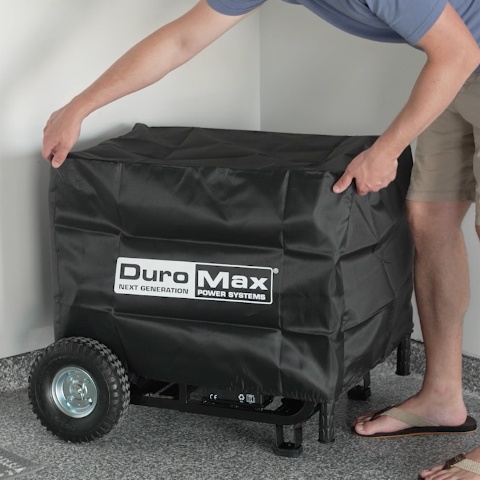 DuroMax XPLGC Large Weather Resistant Dust Guard Portable Generator Cover - Image 4