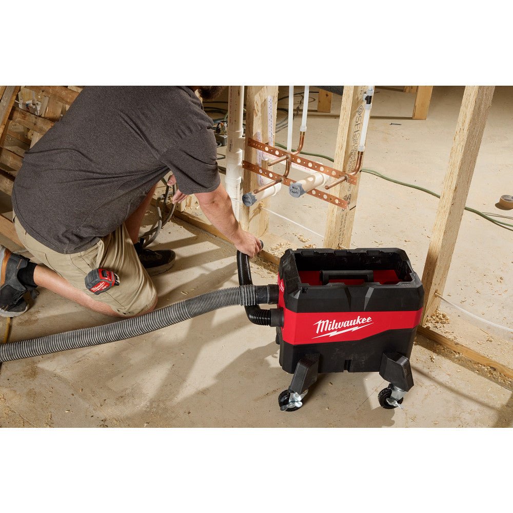 Milwaukee 0920-20DS M18 FUEL 9 Gallon Wet/Dry Vacuum w/ Debris Separator - Image 19