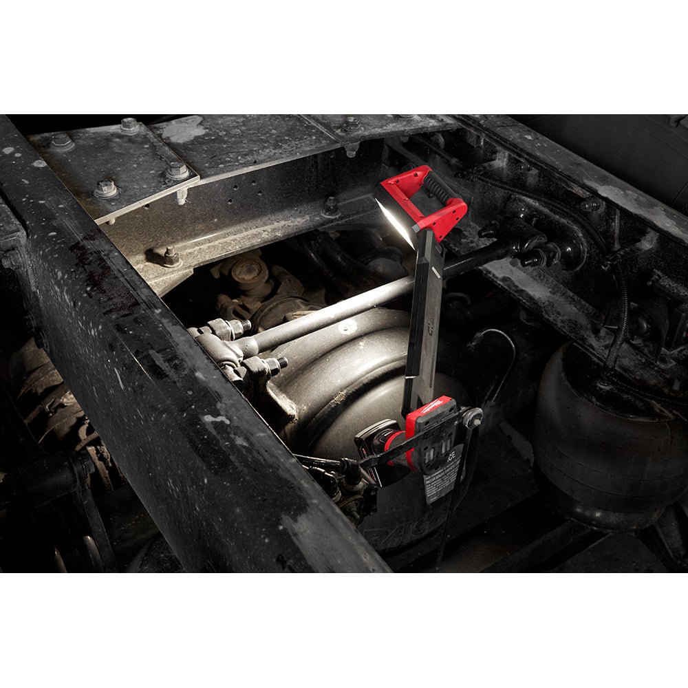 Milwaukee 2126-20x2 M12 Underbody Light w/ Extra 2Ah Battery - Image 9