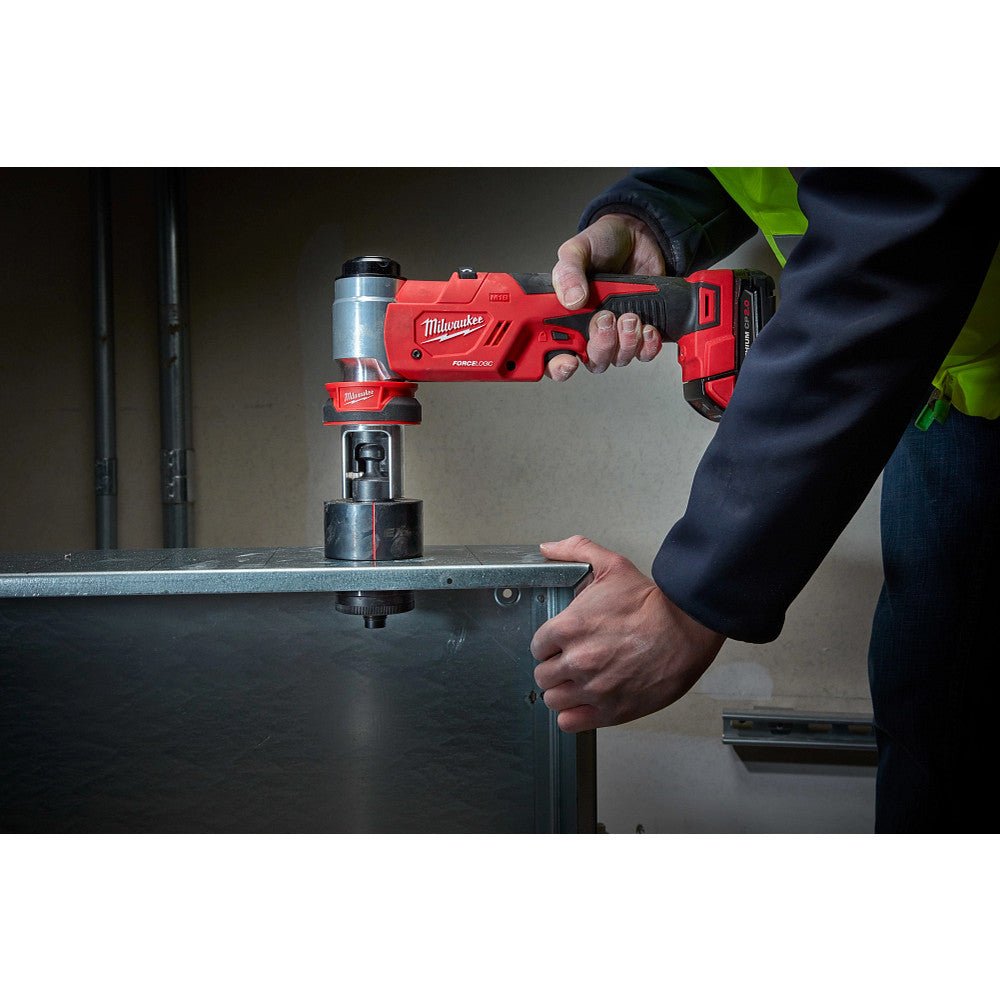 Milwaukee 2677-02 M18 FORCE LOGIC 18V 6T Knockout Tool 1/2"-2" - Image 10