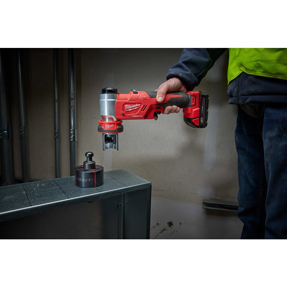 Milwaukee 2677-02 M18 FORCE LOGIC 18V 6T Knockout Tool 1/2"-2" - Image 8