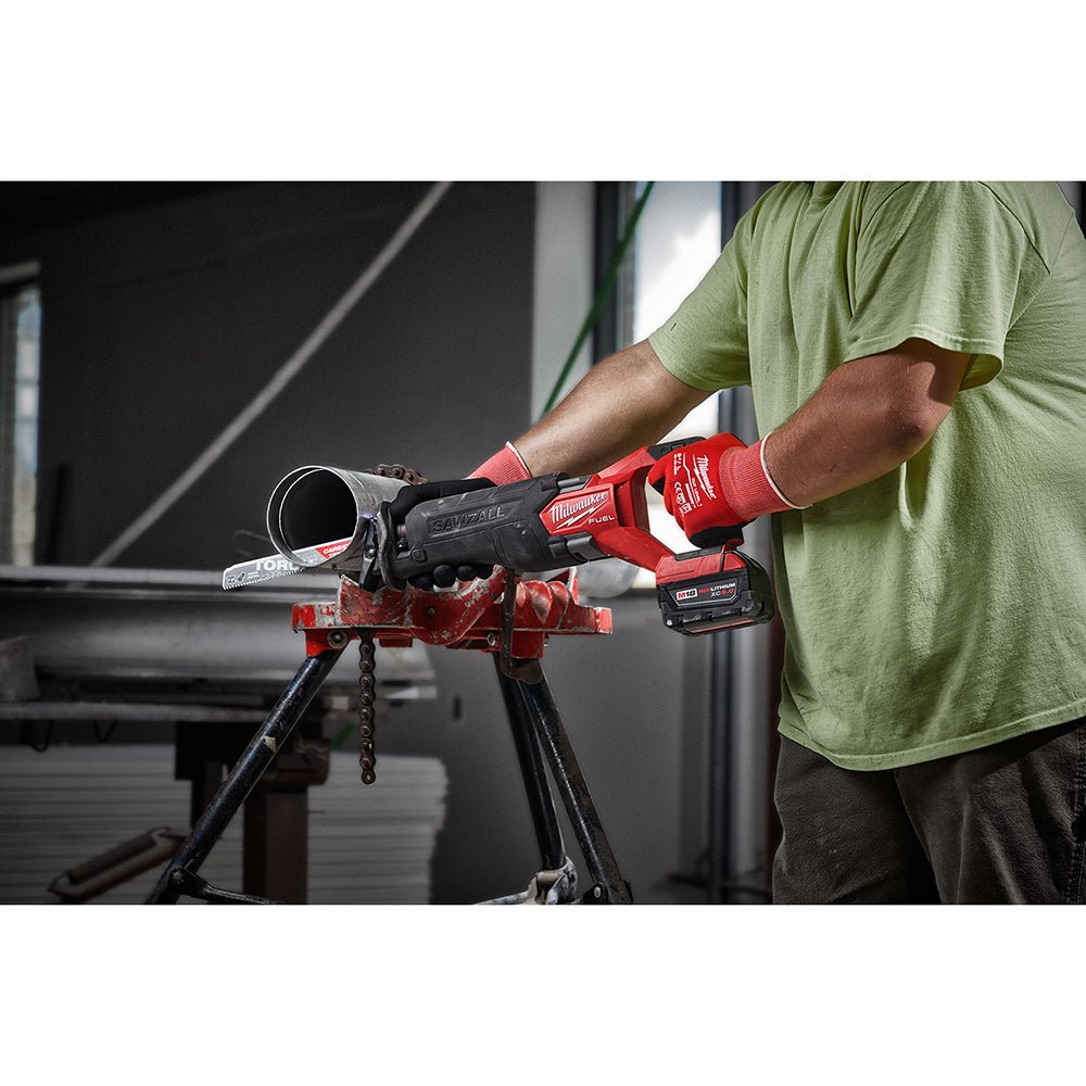Milwaukee 2821-21x8S M18 FUEL SAWZALL Recip Saw Bundle Kit w/ 1 Battery XC5.0 - Image 10