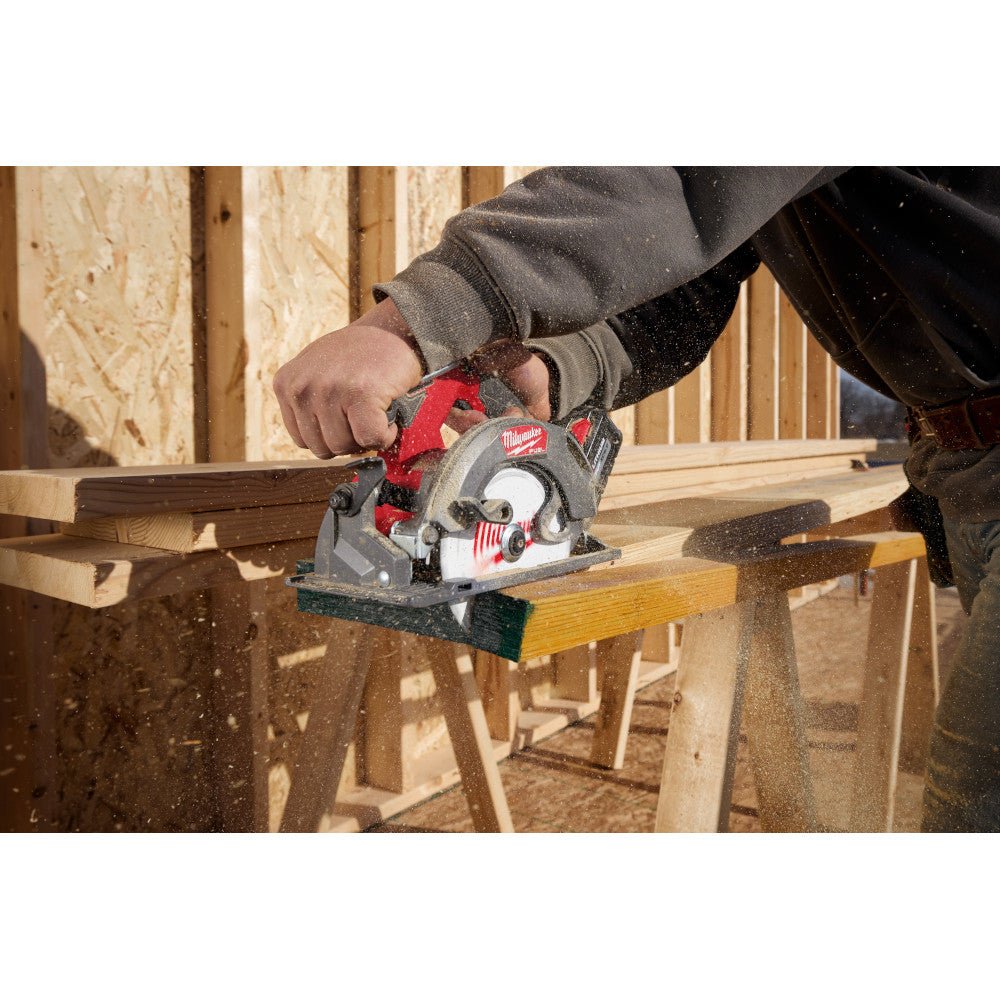 Milwaukee 2833-20x6 M18 FUEL 6-1/2" Circular Saw w/ Extra 6Ah Battery - Image 9