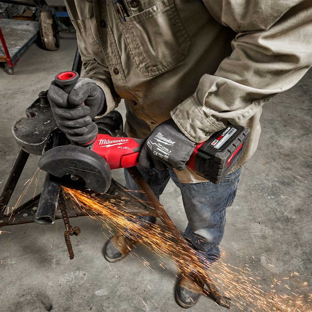 Milwaukee 2882-20VR M18 FUEL Paddle Braking Sag and 2888-20 Grinder - Image 10