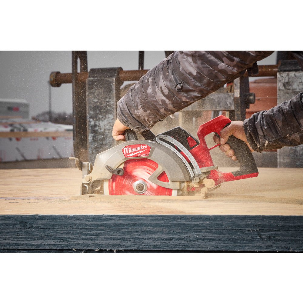 Milwaukee 2930-20 M18 FUEL 18V 7-1/4" Rear Handle Circular Saw - Bare Tool - Image 8