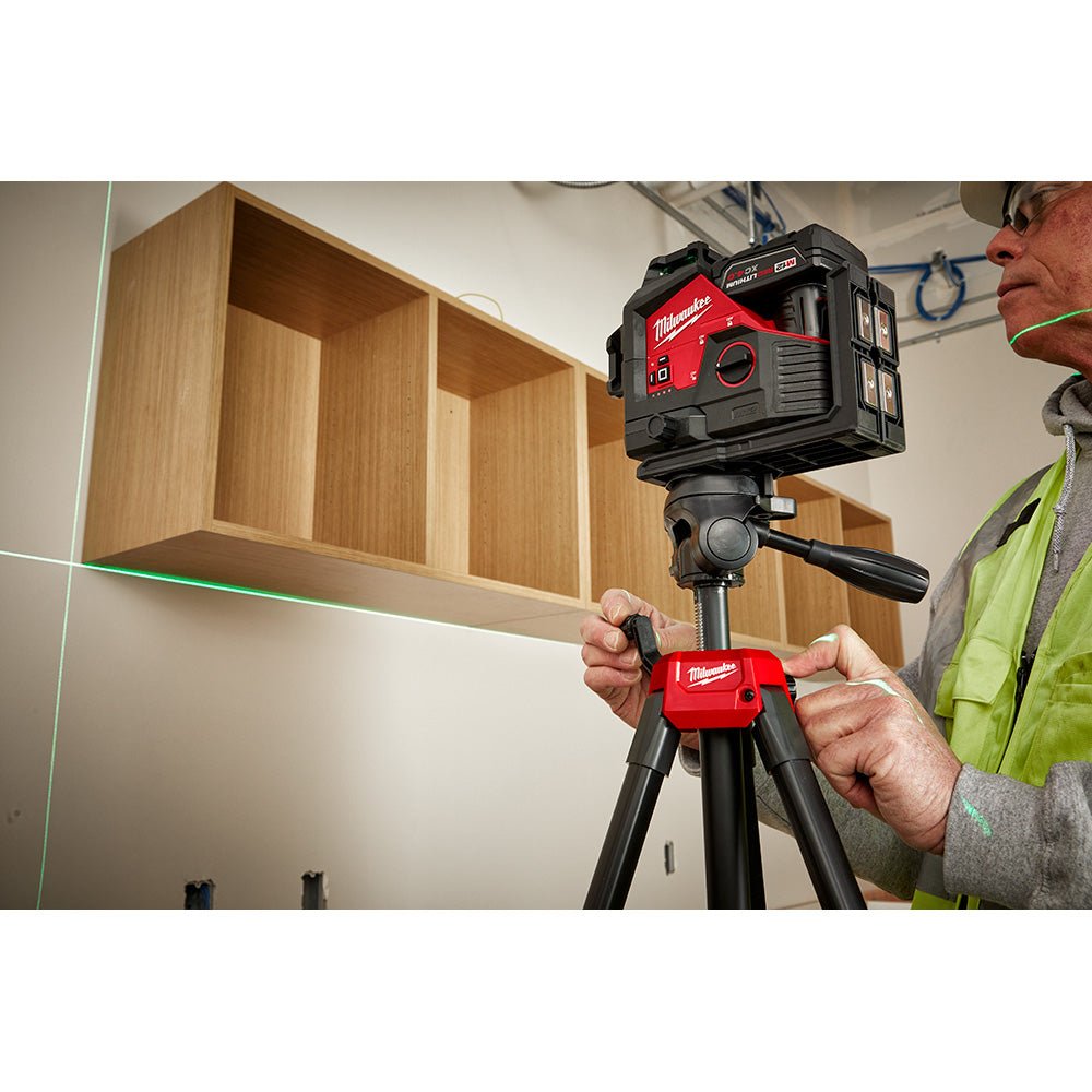 Milwaukee 3521-21TP USB Rechargeable Green Cross Line Laser w/ Tri-pod - Image 18