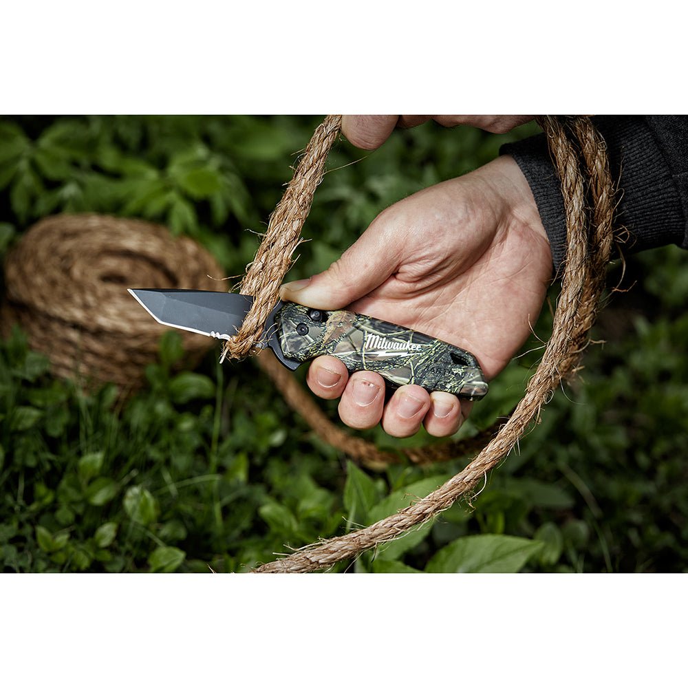 Milwaukee 48-22-1535 FASTBACK Stainless Steel Camo Spring Assisted Folding Knife - Image 6