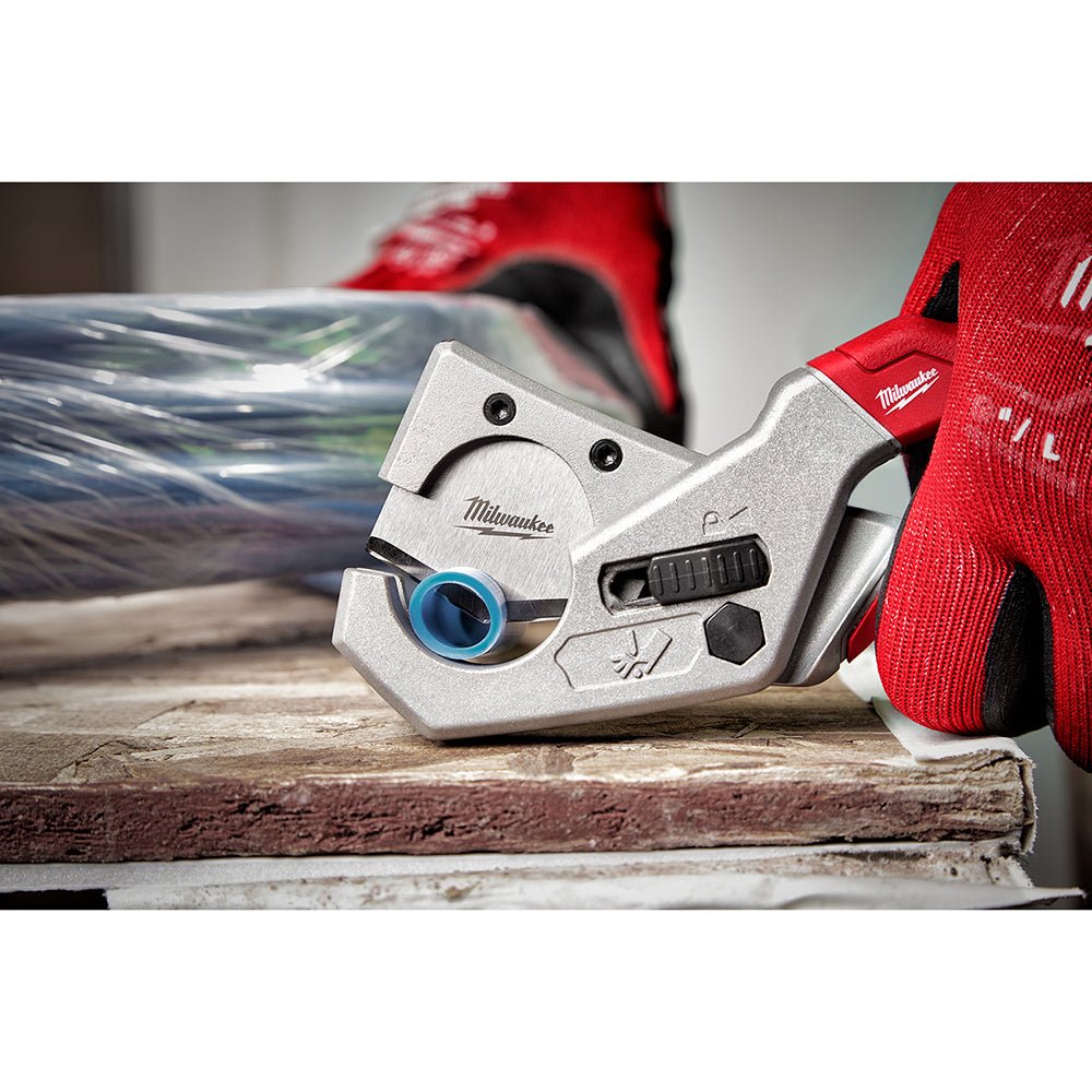 Milwaukee 48-22-4204 PEX / Tubing Cutter w/ Double Ground Steel Blade - Image 9
