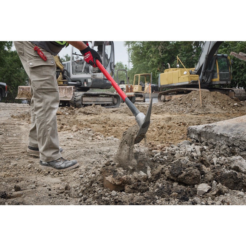 Milwaukee 48-22-9335 5 lb Pick Mattock - Image 6