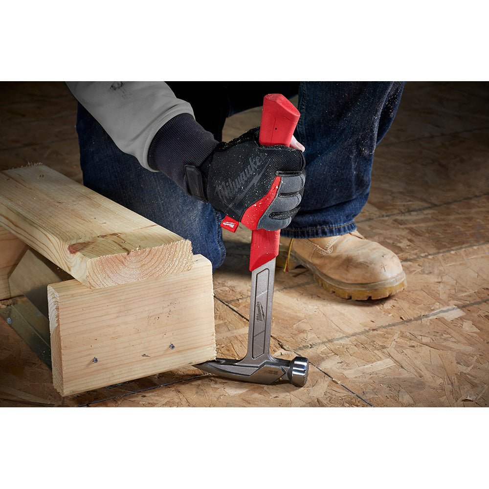 Milwaukee 48-22-9022 22oz Framing Hammer w/ 15" Pry Bar - Image 7