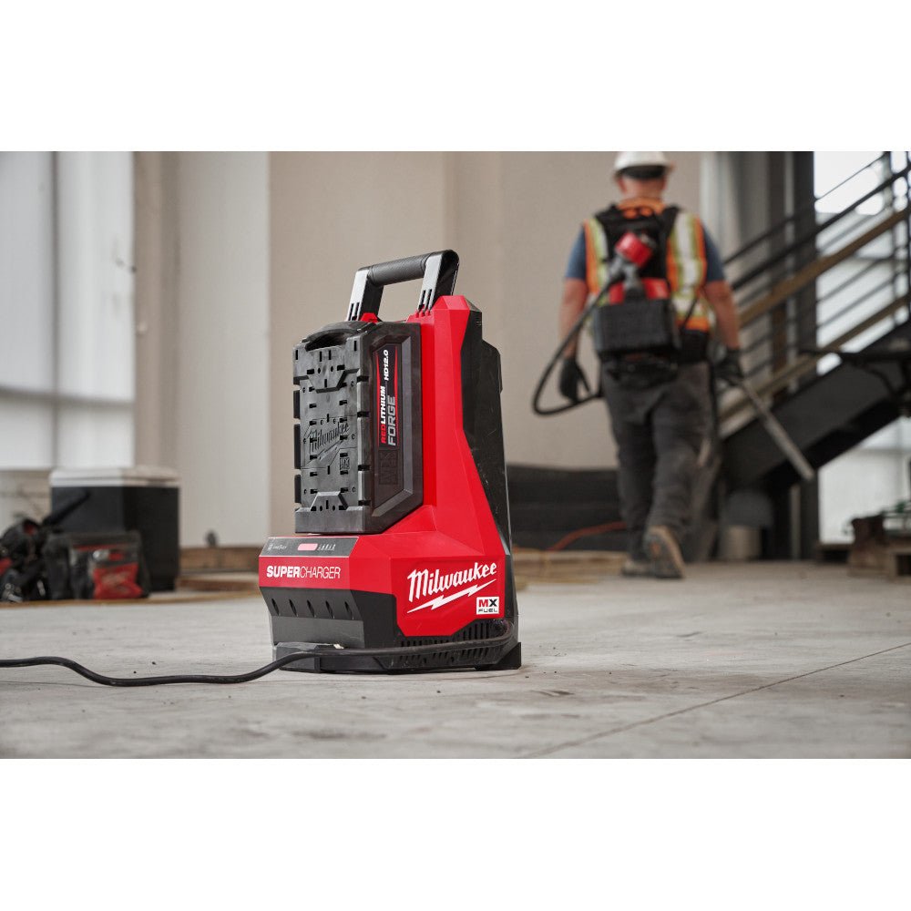 Milwaukee MXFSC MX FUEL Super Charger w/ COOL-CYCLE - Image 10