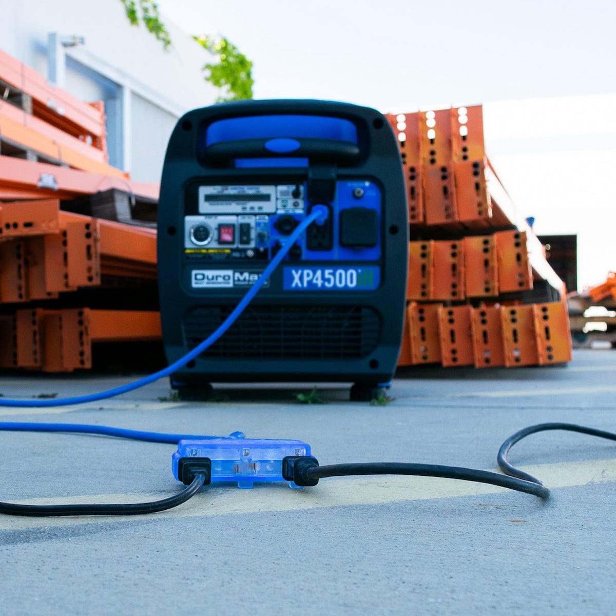 DuroMax XPX12025C Heavy Duty SJEOOW 25-Foot 12 Gauge Blue Triple Tap Extension Power Cord - Image 11