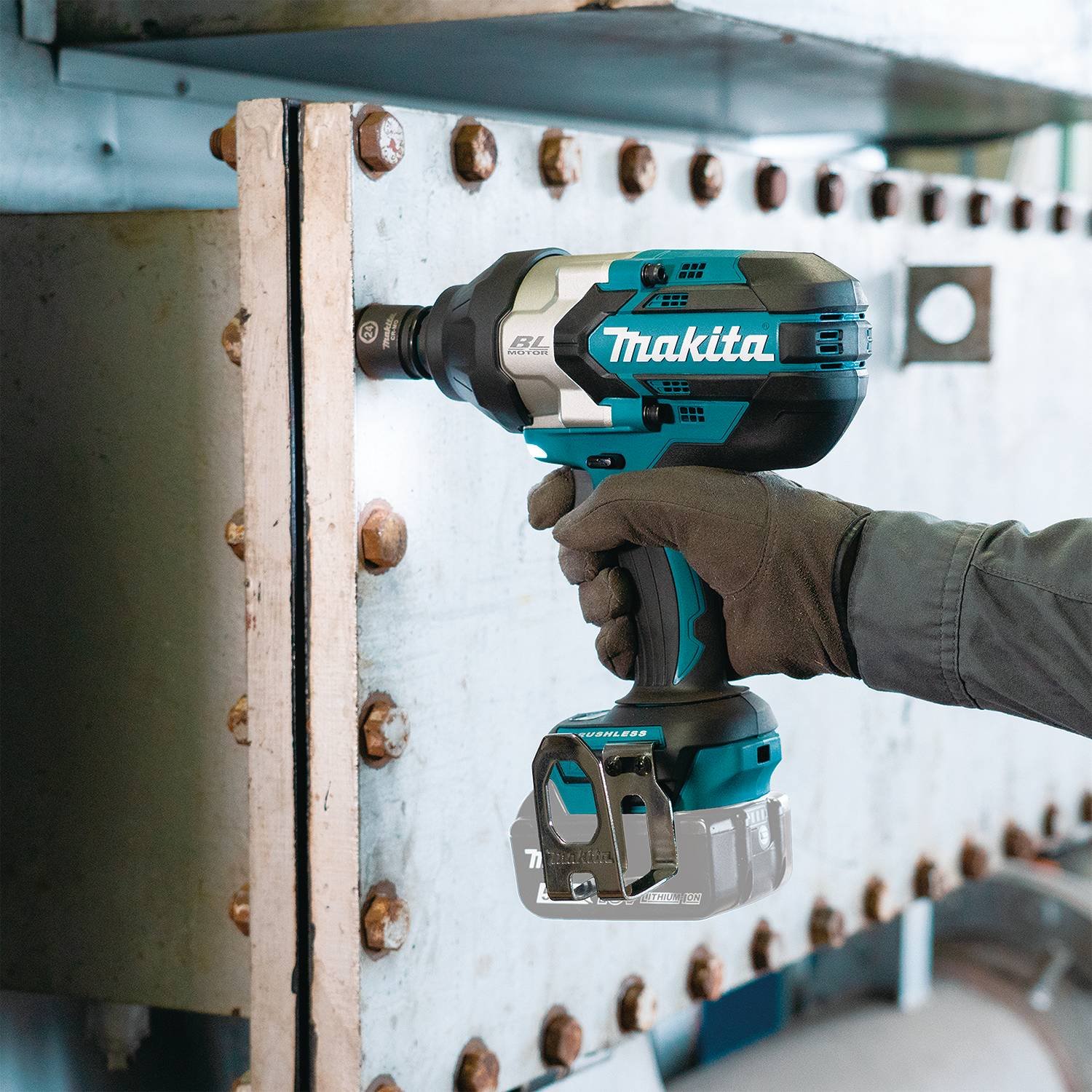 Makita XWT19Z 18V LXT 1/2" Sq. Drive Impact Wrench w/ Detent Anvil - Bare Tool - Image 5