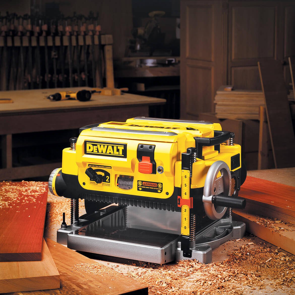 DeWALT DW735X 13-Inch Two-Speed Woodworking Thickness Planer + Tables & Knives - Image 2